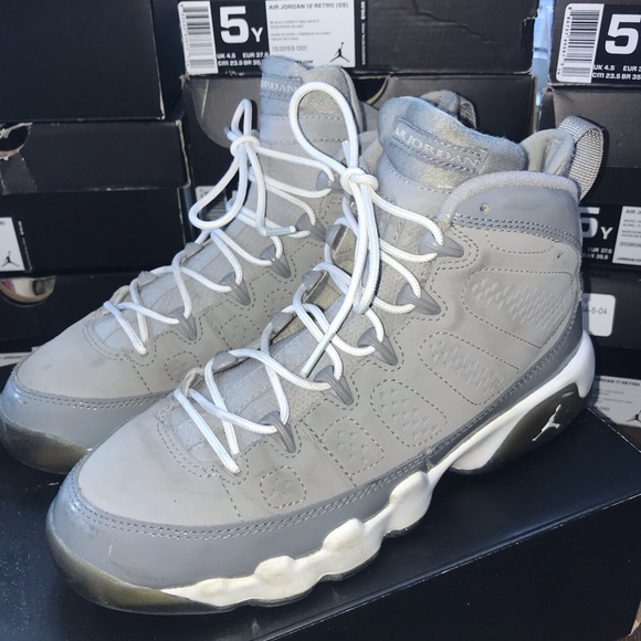 wolf grey 9s